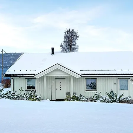 Cozy In With House Sea View